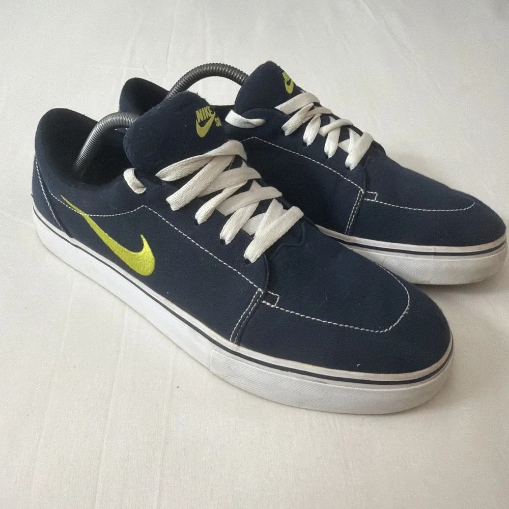 Men NIKE SATIRE CANVAS Navy Blue Trainers 555380-431 US 10.5 skateboard‎ shoes *